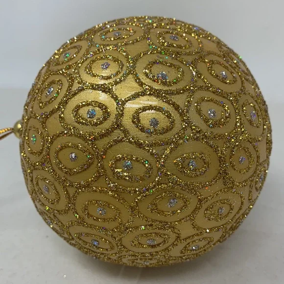 Large round gold glitter Christmas tree ornament decoration vintage decor - Picture 6 of 17